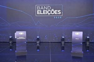 Est&uacute;dio pronto para o debate entre Fl&aacute;vio e Lula