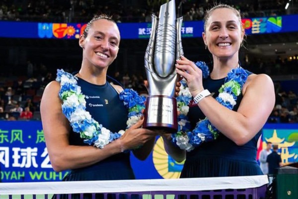 Luisa Stefani e Gabriela Dabrowski conquistam t&iacute;tulo em Wuham e s&atilde;o a melhor dupla de 2026 - Jimmie48 / WTA