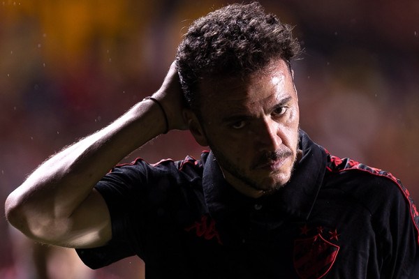 Mariano Soso, t&eacute;cnico do Sport