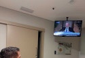 Foto de Janones hospitalizado foi divulgada na noite da segunda-feira (19) na comunidade Ex&eacute;rcito do Lula, no WhatsApp, que conta com 5,6 milh&otilde;es de seguidores. - Reprodu&ccedil;&atilde;o/WhatsApp.