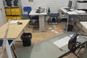 Escola &eacute; alvo de diversos furtos em Candeias, em Jaboat&atilde;o