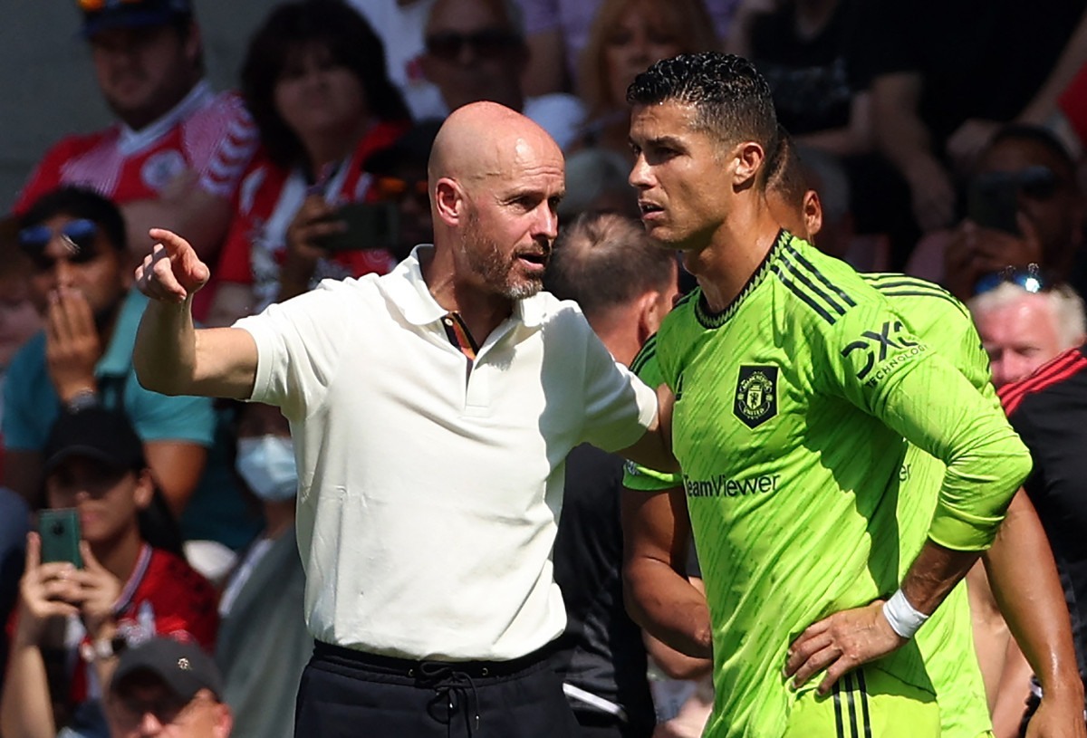 Ten Hag diz que Cristiano Ronaldo decepcionou no Manchester United - ADRIAN DENNIS / AFP