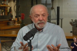 Presidente tamb&eacute;m criticou a Meta, empresa que "favorece algumas pessoas em detrimento da democracia" na concep&ccedil;&atilde;o de Lula
