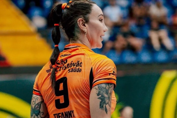 Tifanny Abreu, atleta de V&ocirc;lei do Osasco