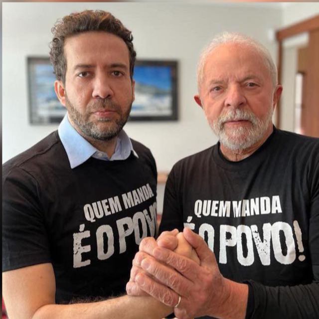 Ex&eacute;rcito do Lula chega a 10 milh&otilde;es de seguidores e vira 2&ordm; maior canal do WhatsApp no Brasil - Divulga&ccedil;&atilde;o / EX&Eacute;RCITO DO LULA 
