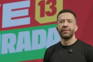 Andr&eacute; Janones conduz live de 24 horas no canal de Lula no Youtube
