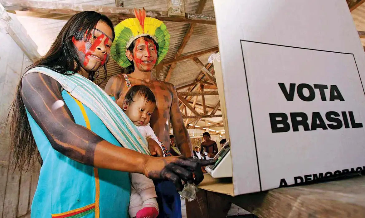 Lei eleitoral determina a obrigatoriedade de viagens municipais e intermunicipais no dia da eleição em todo o país./Foto: Agência Pública/Divulgação