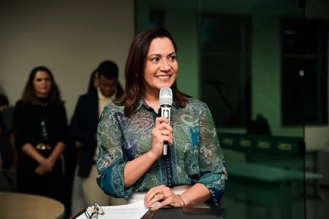 Mailza é a segunda mulher a governar o Acre desde 1986/Reprodução/Facebook
