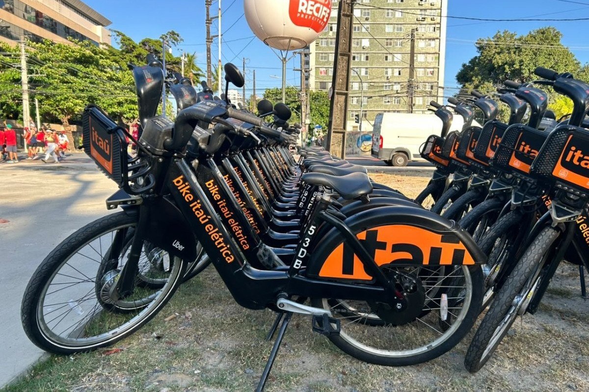 Modelo de bicicleta elétrica da Bike PE conta com motor para impulsionar a pedalada/Divulgação/Prefeitura do Recife