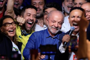 O presidente reeleito Luiz In&aacute;cio Lula da Silva (PT) durante discurso ap&oacute;s o resultado das elei&ccedil;&otilde;es