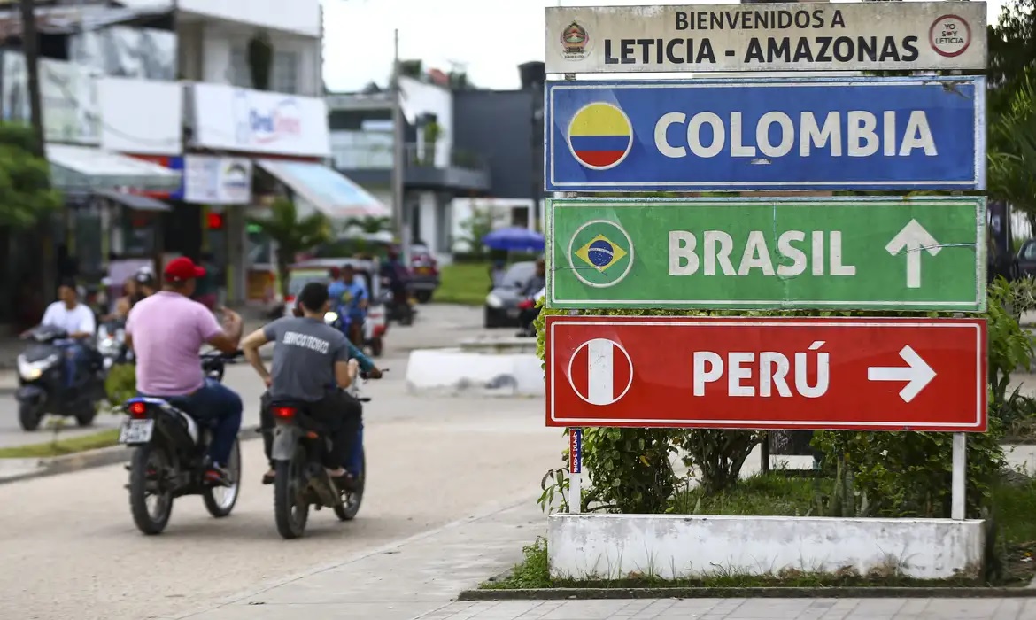 For&ccedil;a Nacional refor&ccedil;ar&aacute; seguran&ccedil;a na fronteira com a Col&ocirc;mbia - Marcelo Camargo/Ag&ecirc;ncia Brasil