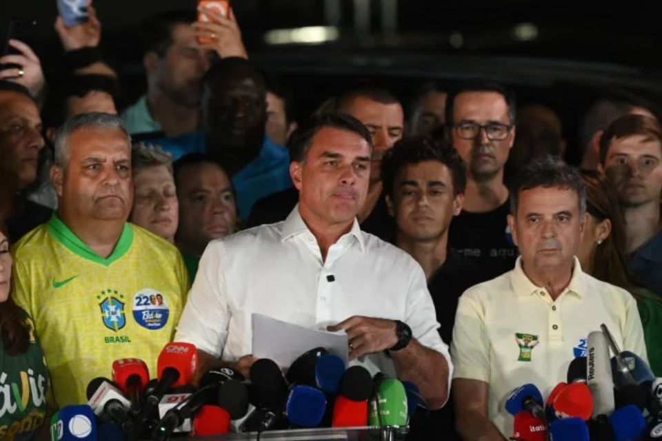 O candidato à Presidência derrotado nas eleições é investigado em dois inquéritos que correm no STF: sobre o filme 
