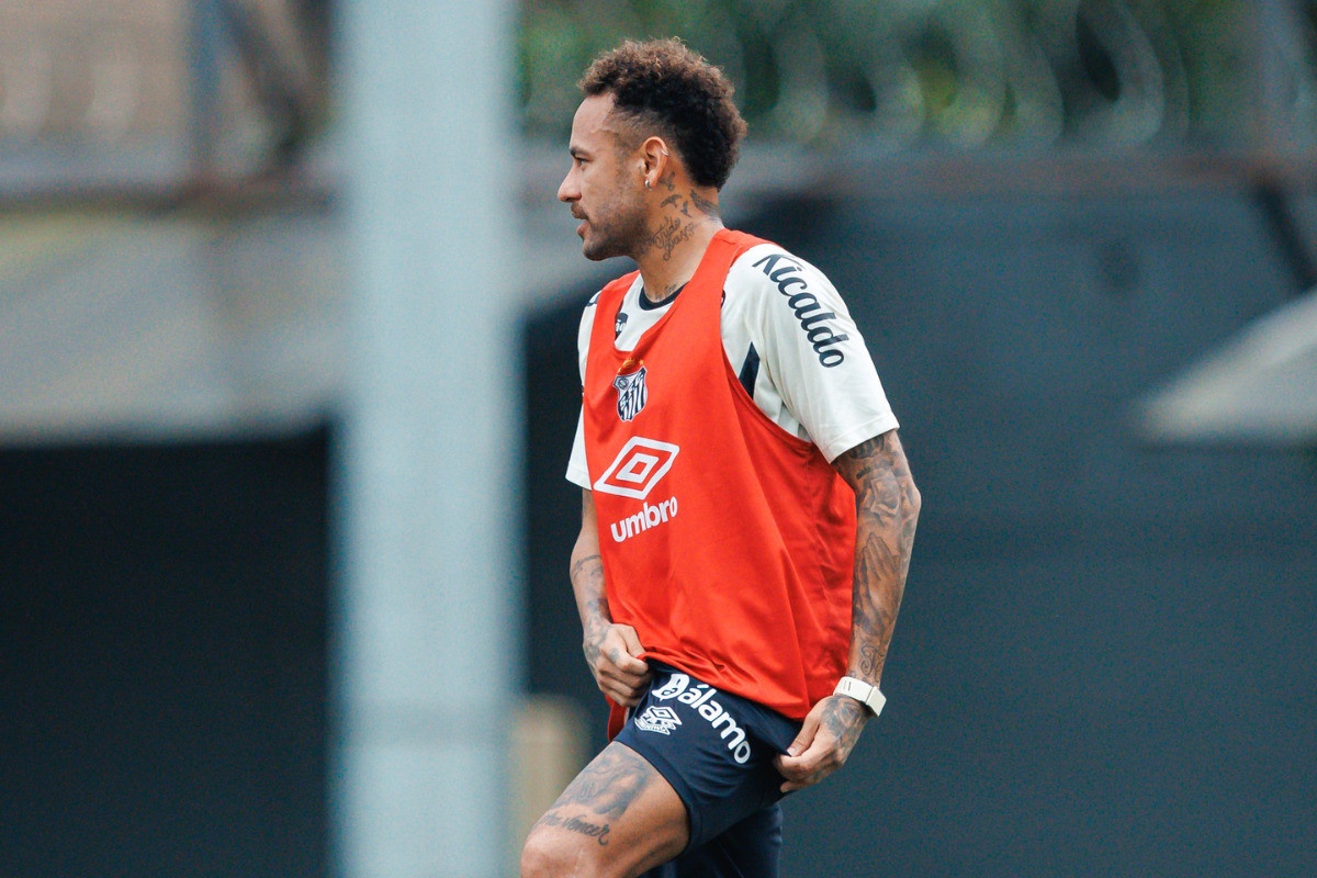 Neymar durante treino do Santos/Raul Baretta/ Santos FC
