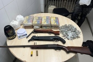 Opera&ccedil;&atilde;o apreende 28 armas, cerca de 12 kg de drogas e uma granada em Pernambuco