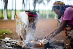 Ind&iacute;genas Guarani Kaiow&aacute;