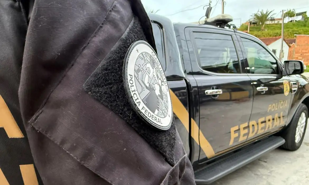 Ação investiga crimes de lavagem de dinheiro e ocultação patrimonial de organização criminosa/PF/Divulgação