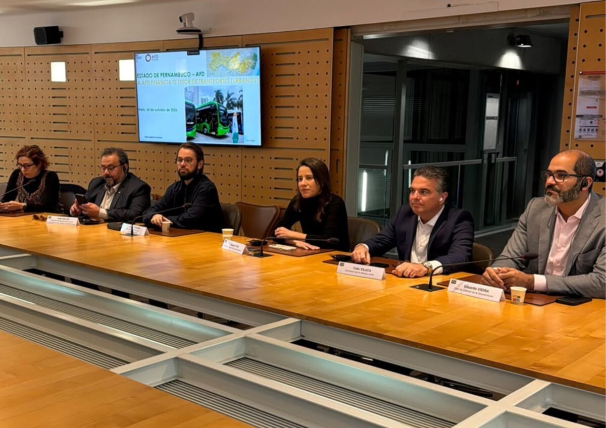 Em Paris, Raquel Lyra articula investimentos para moderniza&ccedil;&atilde;o de frota de &ocirc;nibus do Grande Recife - Foto: Divulga&ccedil;&atilde;o