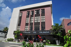 A priso do suspeito foi convertida em preventiva aps deciso em audincia de custdia, no Frum de Olinda, no Grande Recife 