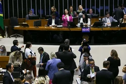 A matria tinha sido aprovada pela Cmara em agosto, foi enviada para o Senado Federal