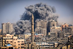 Após fim de trégua, guerra entre Israel e Hamas revive pesadelo humanitário (Foto: Mahmud Hams / AFP)