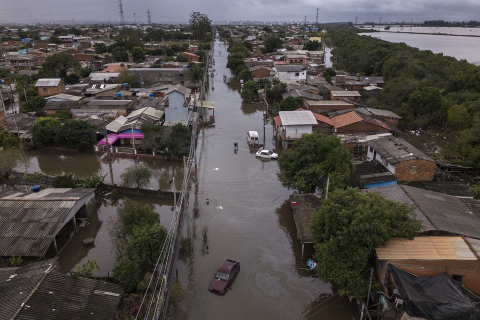 No incio da apurao, sero solicitados documentos que justifiquem o reconhecimento da situao emergencial (foto: NELSON ALMEIDA / AFP)