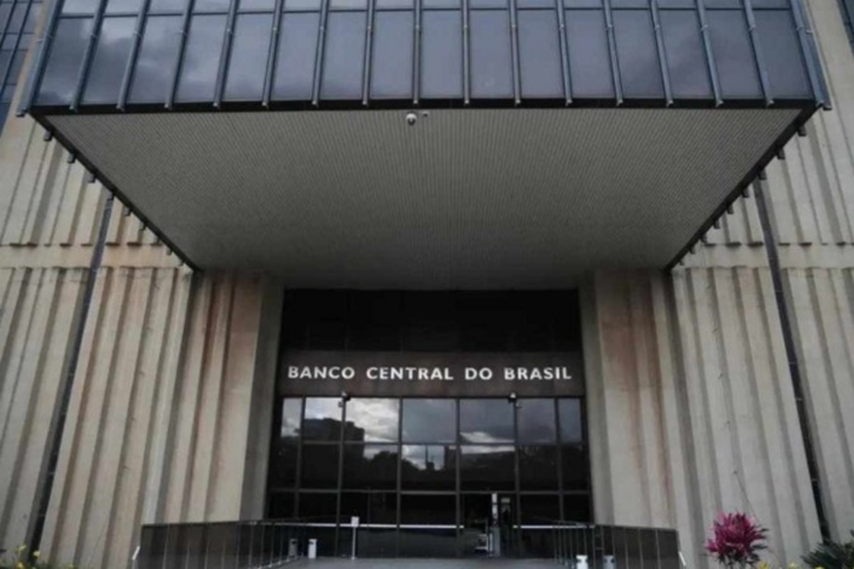 A proposta analisada e aprovada pelos funcionrios do BC havia sido apresentada pelo governo federal  (Crdito: Marcello Casall JR/Agencia Brasil)