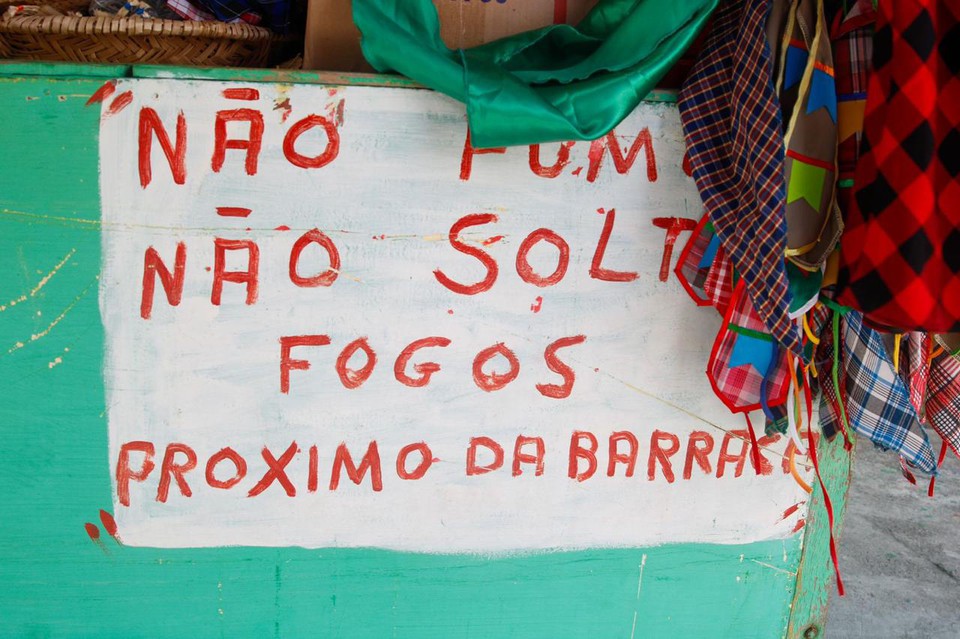 O Corpo de Bombeiros orienta aquisio fogos apenas em locais autorizados. (Foto: Marina Torres/DP)