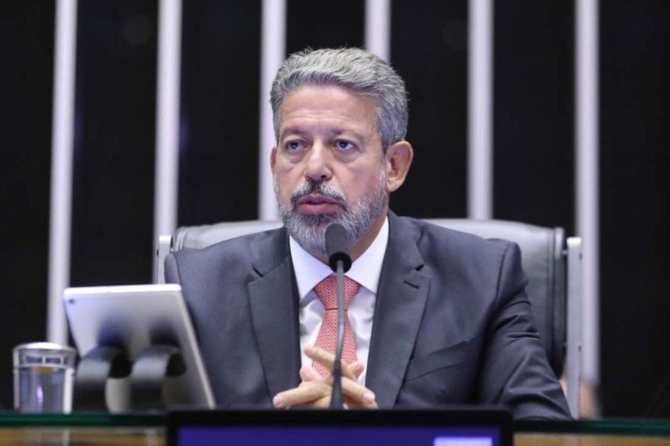 O presidente da Casa Baixa completou avaliando como "lamentvel" que membros do governo Lula estejam "plantando mentiras"  (foto: Zeca Ribeiro/Cmara dos Deputados)