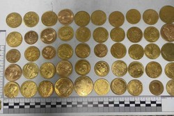 PF prende passageiro em aeroporto com R$ 500 mil em moedas de ouro (foto: Reproduo/PF
)