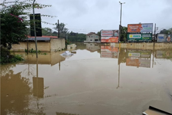 Quase mil pessoas so deslocadas em Santa Catarina depois das chuvas (Crdito: Defesa Civil/Divulgao)