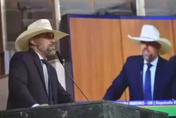 Deputado que disse financiar bolsonaristas recua: 'No seria idiota' (Foto: Reproduo)
