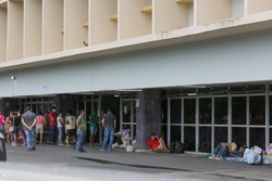 Acompanhantes de pacientes ficar do lado do HR, no Recife 