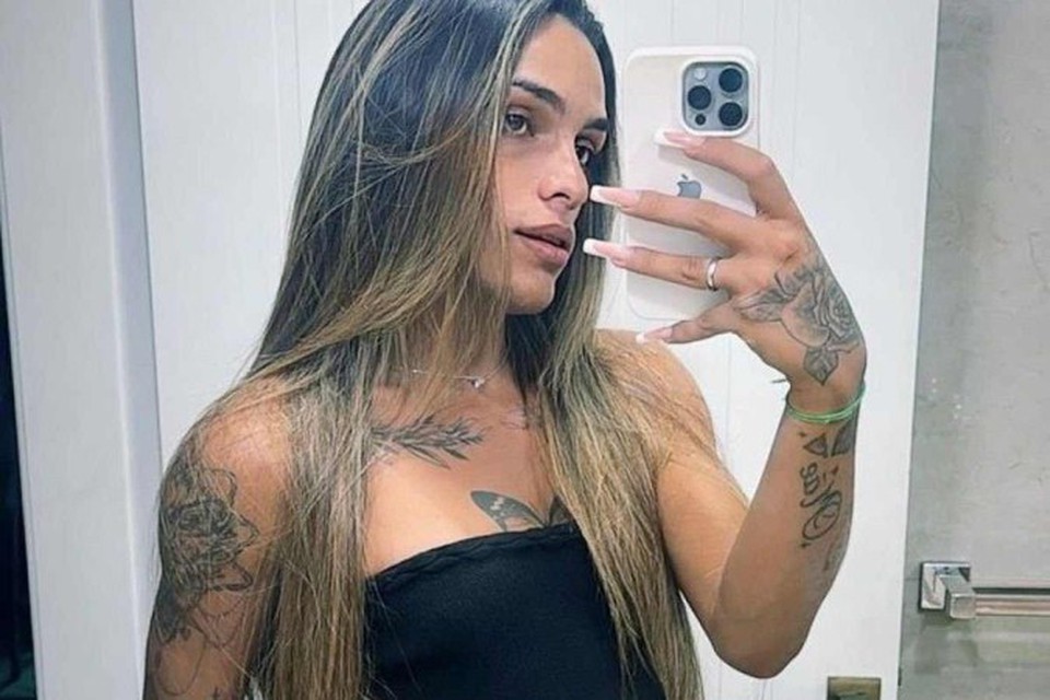 Influenciadora Samara Mapoua, de 30 anos,  presa por porte ilegal de arma de fogo, no Rio de Janeiro (foto: Reproduo/ Instagram)