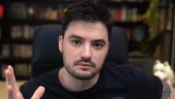 Youtuber falou sobre o assunto nas redes sociais na madrugada desta sexta-feira (08)