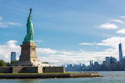 Homem esfaqueia quatro pessoas at a morte em Nova York e  morto (Foto: Freepik)