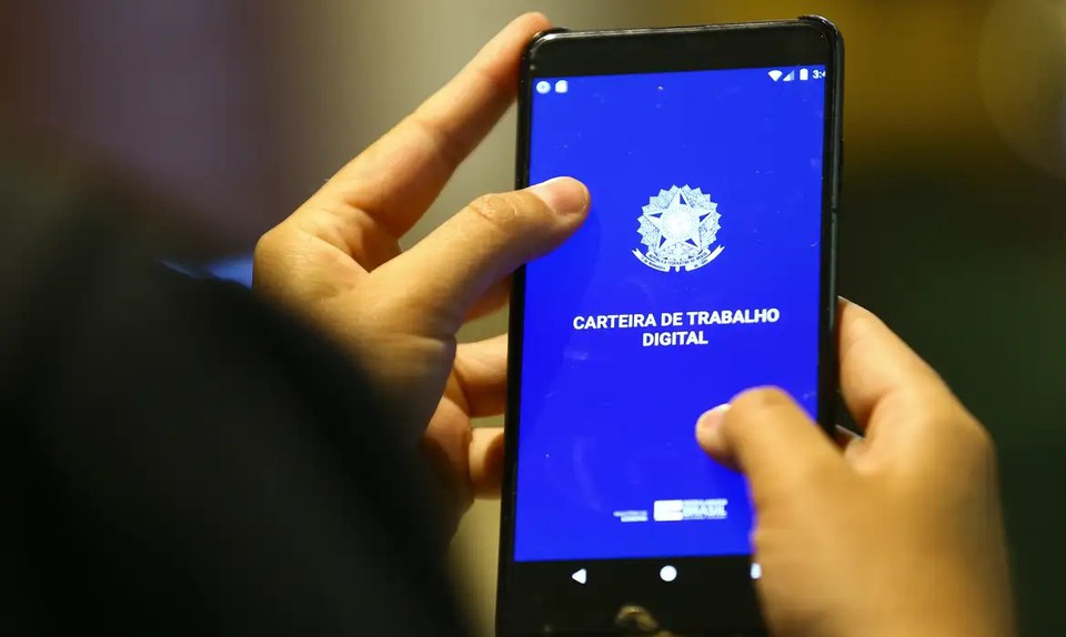 Tambm so oferecidas 42 vagas para pessoas com deficincia.
 (Foto: Marcelo Camargo/Agncia Brasil)