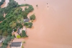 RS tem 75 mortes aps enchentes (Foto: Fora Area Brasileira
)
