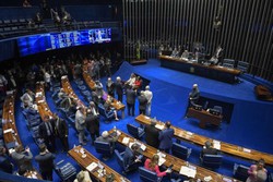 
Projeto de Lei Complementar 85/2024 adia o pagamento da dvida do Rio Grande do Sul com a Unio por 36 meses