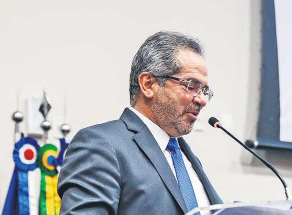 Valdeci Pascoal durante a posse do TCE-PE (Crdito: Ruan Pablo / DP)