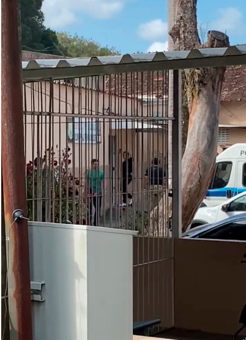Deolane foi presa nessa quarta-feira (4) (Reproduo/rede sociais)