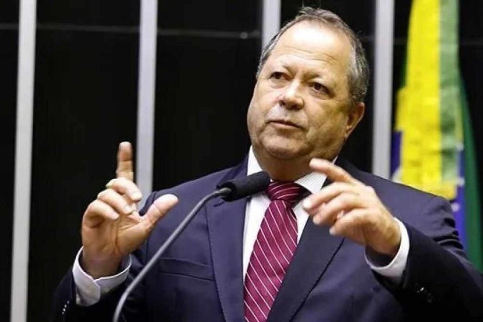 Chiquinho Brazo foi preso na manh de domingo (24) junto do irmo Domingos Brazo, conselheiro do Tribunal de Contas do Estado (TCE), ambos suspeitos de serem os mandantes do assassinato de Marielle (Foto: Reproduo/Agncia Cmara)