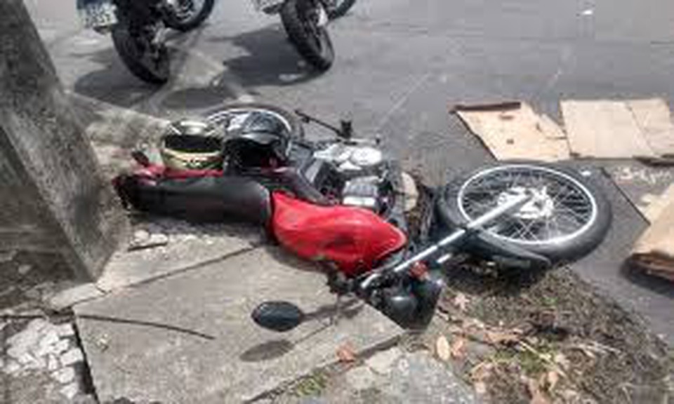 Acidentes envolvendo motos preocupam autoridades de sade (Foto: Arquivo/DP)