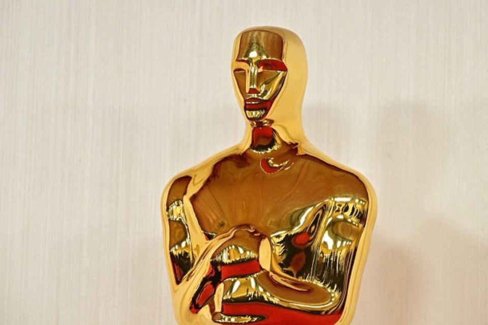 
Estatueta do Oscar no tapete vermelho (foto: Frederic J. Brown/AFP)