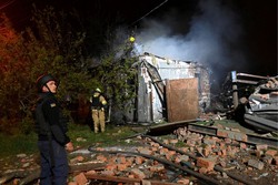 Ataques russos deixam 50 feridos na cidade ucraniana de Kharkiv (foto: SERGEY BOBOK/AFP
)