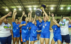 Petrolina promove primeira Copa de Futsal Feminino (A primeira copa teve a equipe campeã ETEP/DM, em destacando os talentos das atletas. Foto: Ayrton Latapiat)