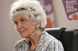 Morre aos 92 anos Alice Munro, escritora canadense vencedora do prmio Nobel de literatura (foto: PETER MUHLY / AFP)