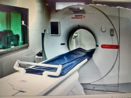 Governo do Estado entrega novo tom�grafo em sala especial do IML