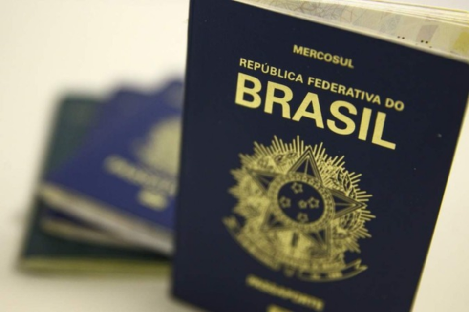 PF retoma agendamento para emissão de passaporte pela internet