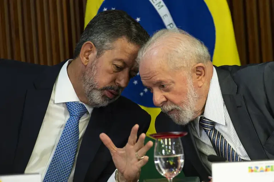 Lula liberou 17,6% mais emendas do que Bolsonaro em 2022; R$ 29,9 bilhões
