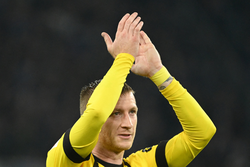 Reus anuncia que deixar o Borussia Dortmund ao fim da temporada (INA FASSBENDER / AFP)